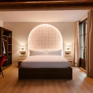https://sonder-los-arcos.catalonia-hotels.com